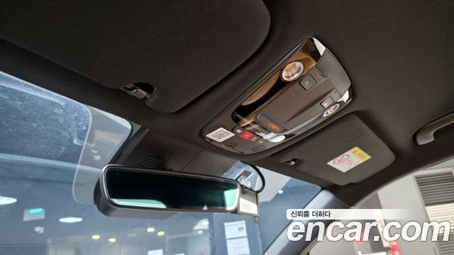 Kia Sorento 2021 — ფოტო 18/20