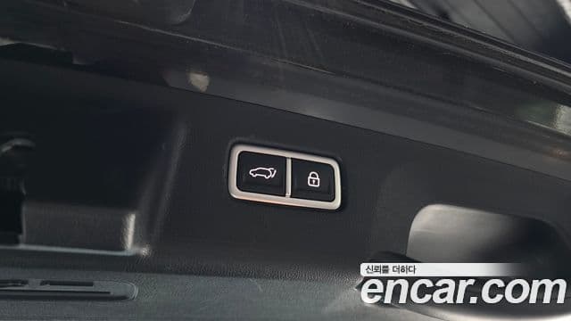 Kia Sorento 2021 — ფოტო 19/20