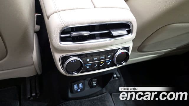 Genesis GV80 2022 — Şəkil 19/20