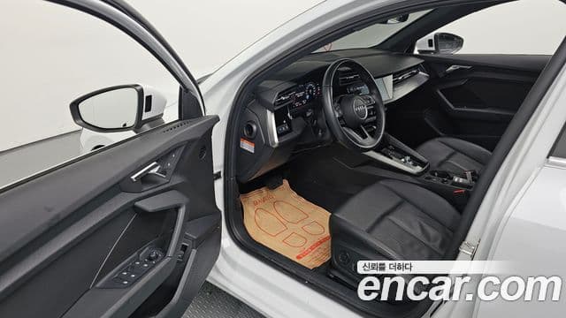 Audi A3 2024 — ფოტო 9/20