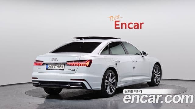 Audi A6 2022 — Photo 9/20