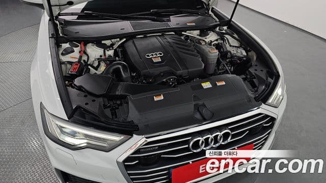 Audi A6 2022 — Photo 8/20