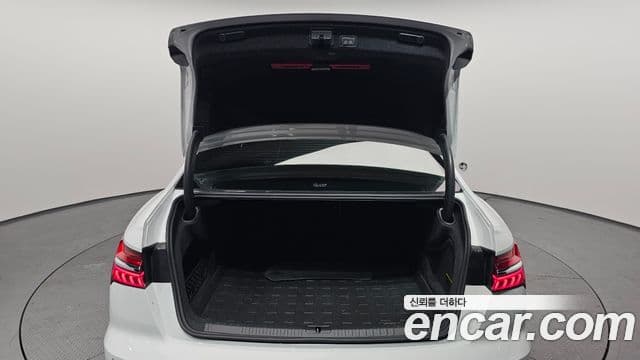 Audi A6 2022 — Photo 16/20