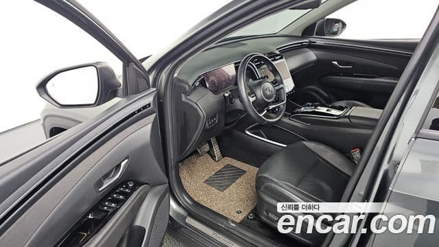 Hyundai Tucson Hybrid 2023 — Photo 6/20