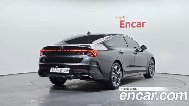 Kia K5 2020 — ფოტო 1/20