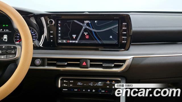 Kia K5 2020 — ფოტო 13/20