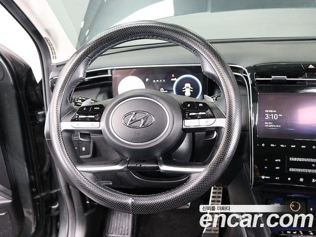 Hyundai The New Tucson 2023 — ფოტო 13/20