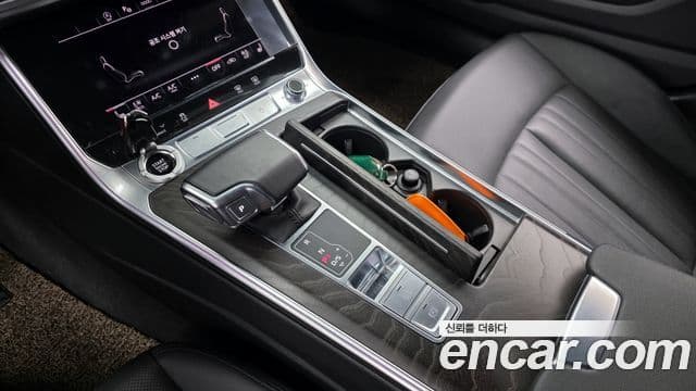 Audi A6 2021 — фото 9 из 20
