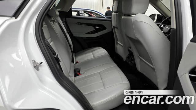 Land Rover Range Rover Evoque 2024 — Şəkil 12/20