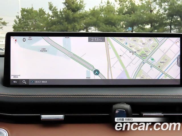 Genesis GV70 2022 — ფოტო 14/20
