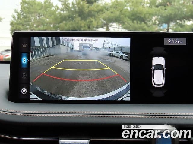 Genesis GV70 2022 — ფოტო 15/20