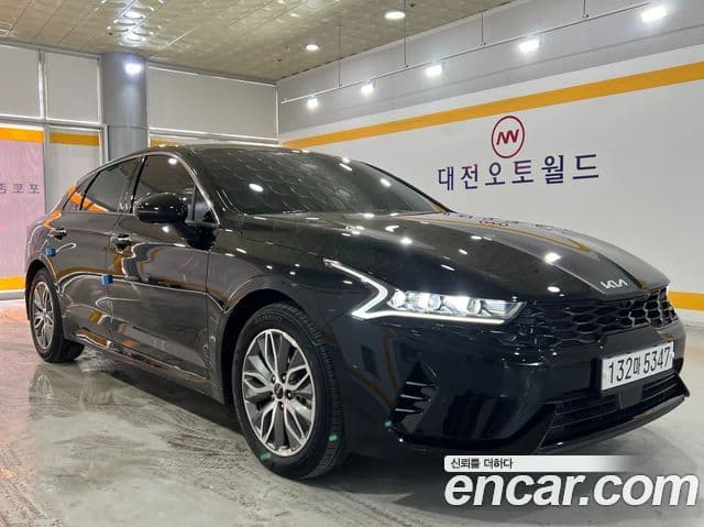 Kia K5 2023 — ფოტო 1/20