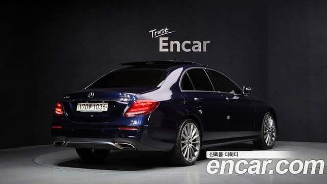 Mercedes-Benz E-Class 2019 — Şəkil 2/20