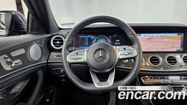 Mercedes-Benz E-Class 2019 — Şəkil 13/20