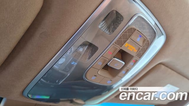 Genesis GV80 2021 — ფოტო 13/20