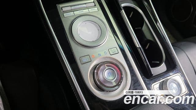Genesis GV80 2021 — Photo 12/20