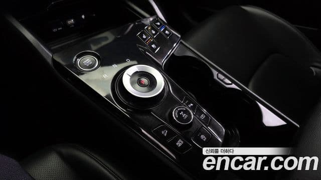 Kia Sportage 2023 — Şəkil 9/20