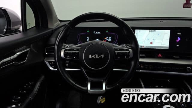 Kia Sportage 2023 — Şəkil 13/20