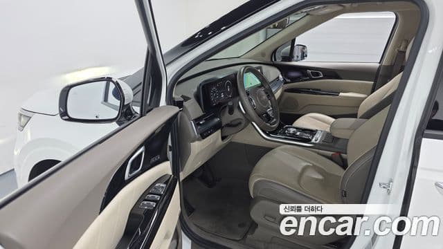 Kia Carnival 2022 — Фото 11/20