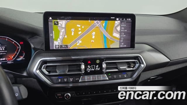 BMW X3 2022 — ფოტო 14/20