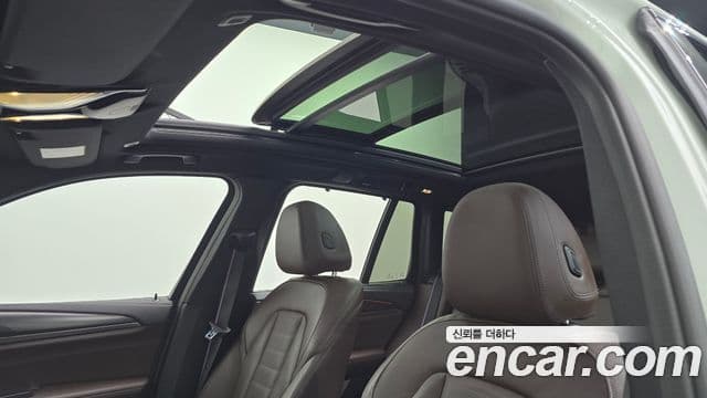 BMW X3 2022 — ფოტო 19/20