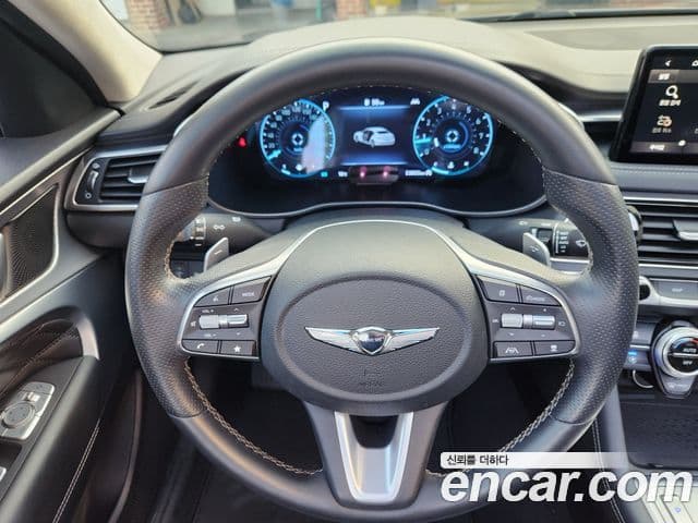 Genesis G70 2020 — ფოტო 5/20