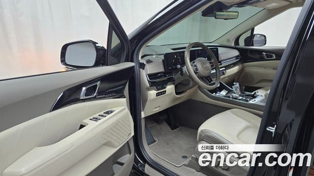 Kia Carnival 2024 — Şəkil 10/20