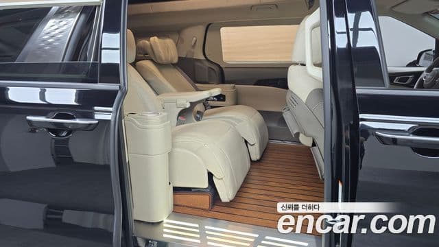 Kia Carnival 2024 — Şəkil 12/20