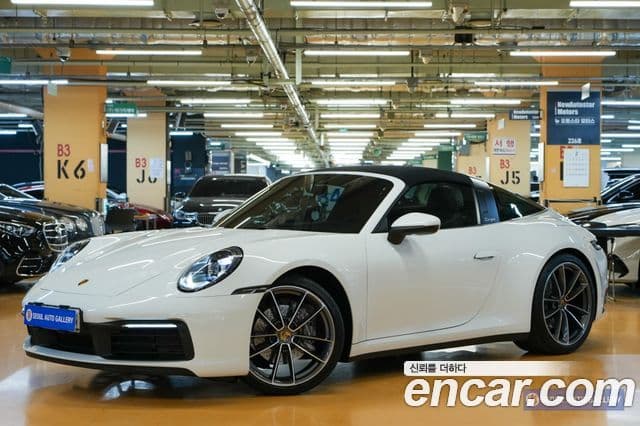 Porsche 911 2021 — Şəkil 16/16