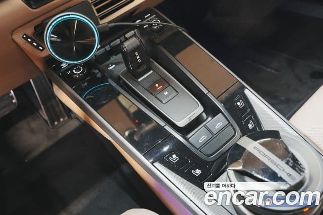 Porsche 911 2021 — Photo 10/16