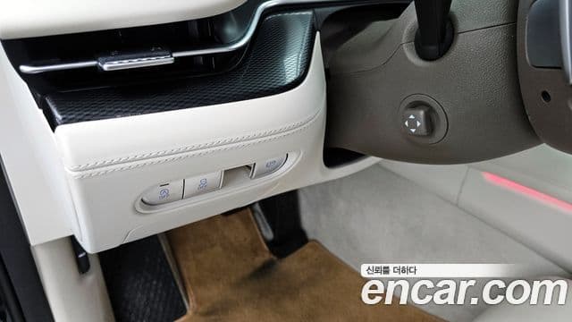 Genesis G90 2023 — фото 18 из 20
