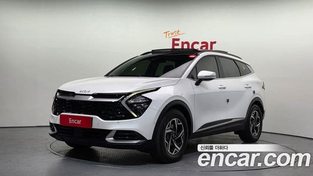 Kia Sportage 2021 — ფოტო 1/20