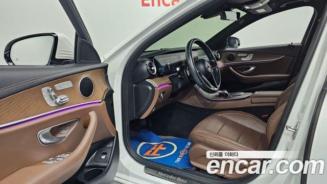 Mercedes-Benz E-Class 2021 — Şəkil 11/20