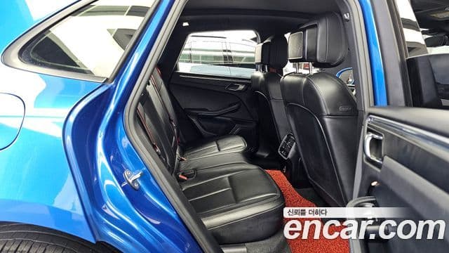 Porsche Macan 2019 — Şəkil 12/20