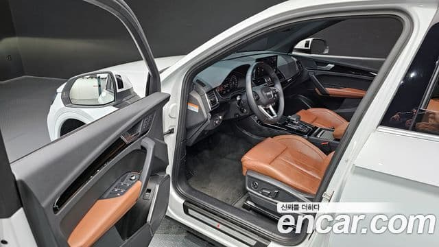 Audi Q5 2021 — ფოტო 11/20