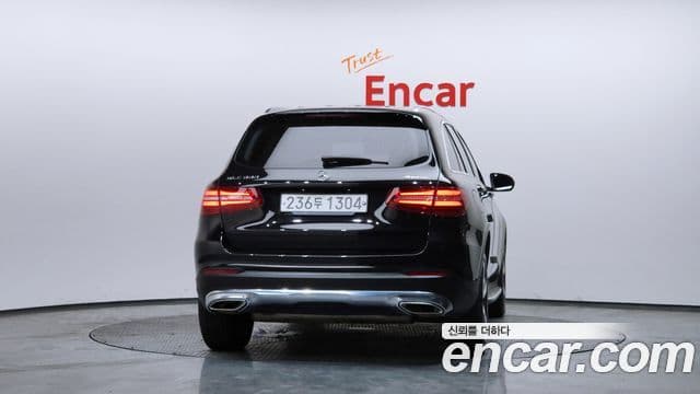 Mercedes-Benz GLC-Class 2019 — Şəkil 4/20