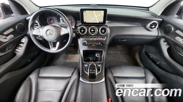Mercedes-Benz GLC-Class 2019 — Şəkil 7/20