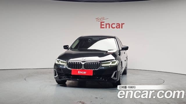 BMW 5 Series 2021 — ფოტო 3/20