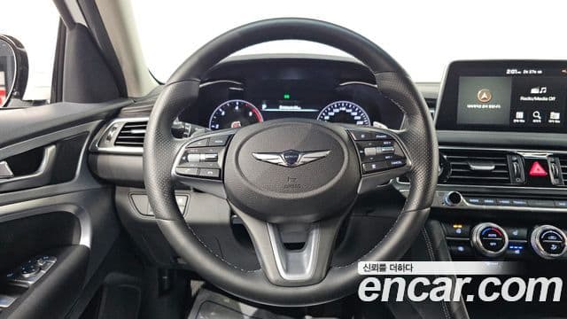 Genesis G70 2019 — ფოტო 7/20