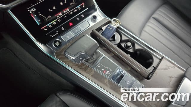 Audi A6 2022 — Şəkil 9/20