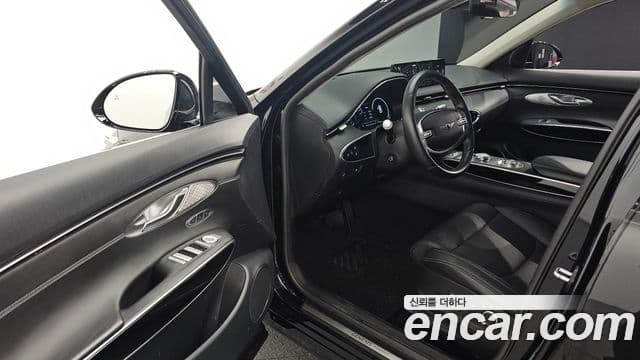Genesis GV70 2021 — ფოტო 11/20