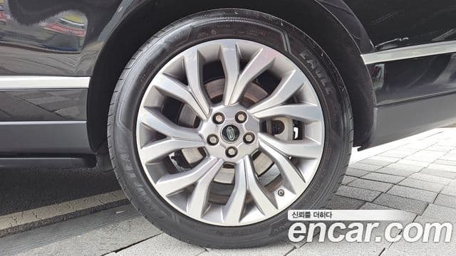 Land Rover Range Rover 2019 — фото 5 из 20