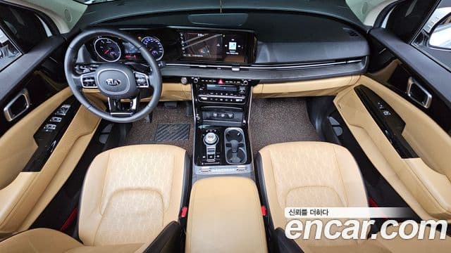 Kia Carnival 2020 — ფოტო 7/20
