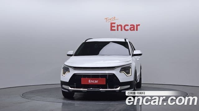 Kia Niro 2024 — Фото 3/20