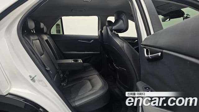 Kia Niro 2024 — Фото 12/20