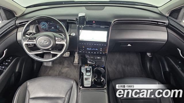 Hyundai Tucson Hybrid 2023 — Photo 19/20