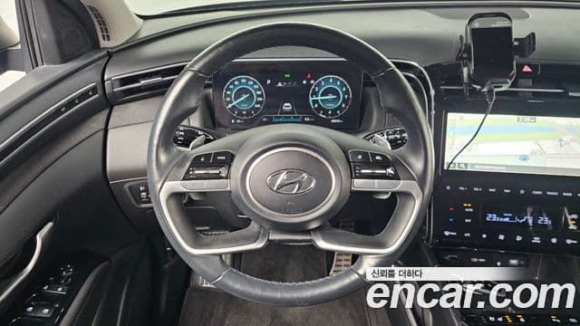 Hyundai Tucson Hybrid 2023 — Photo 5/20