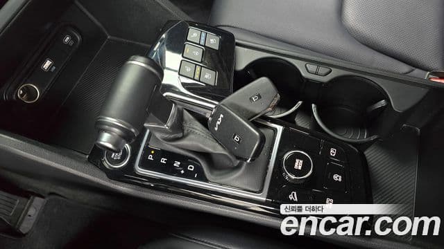 Kia Sportage 2022 — фото 9 из 20