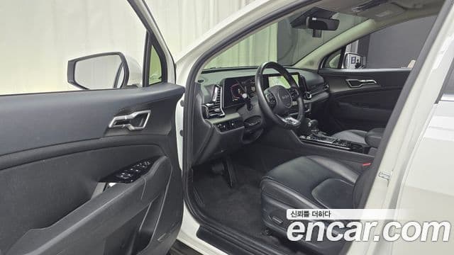 Kia Sportage 2022 — фото 10 из 20