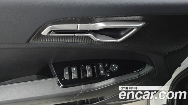 Kia Sportage 2022 — Şəkil 17/20